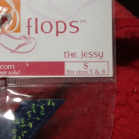 Switch flops the jessy Size Small - Picture 2 of 2